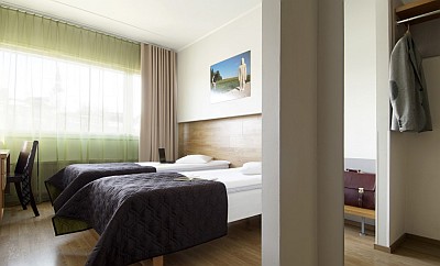 Go Hotel Shnelli Tallinna Superior huone c ABC matkatoimisto