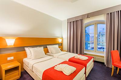 Hestia Hotel Ilmarine hotelli Tallinna superior kahden hengen huone hotellivaraus huonevaraus hotellitarjous ABC matkatoimisto
