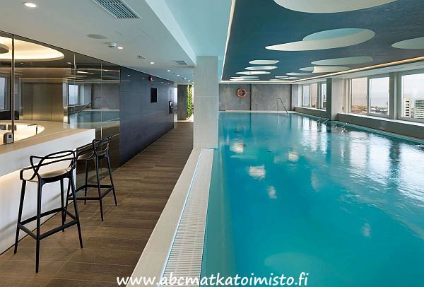 Radisson Blu Hotel Olümpia hotelli Tallinna Viro. Miniloma, kaupunkiloma, lähimatkailu ja hotellimatka varaus. Loma tarjous ABC matkatoimisto