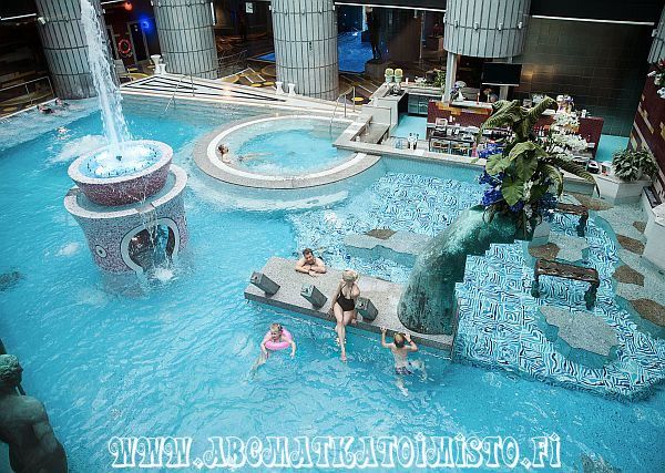 Tallink Spa Conference  Hotel Tallinna kylpylähotelli kylpyläloma sauna ja allaosasto miniloma kaupunkiloma hotellimatka perheloma Kylpylämatka Rentoutuminen Hemmottelua Irtiottoarjesta ABC matkatoimisto