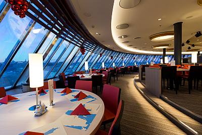 Tallink Silja ms Europa 22h viihderisteily Tallinnaan buffet ravintola risteily Helsinki Tallinna aamiainen ABC matkatoimisto