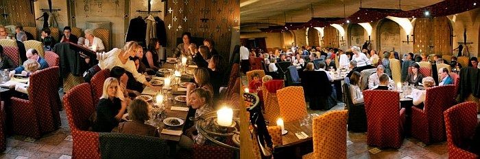 Ruokailu Maikrahv ravintola raatihuoneentorilla Tallinna vanha kaupunki kesäjuhla virkistyspäivä tyky ABC matkatoimisto